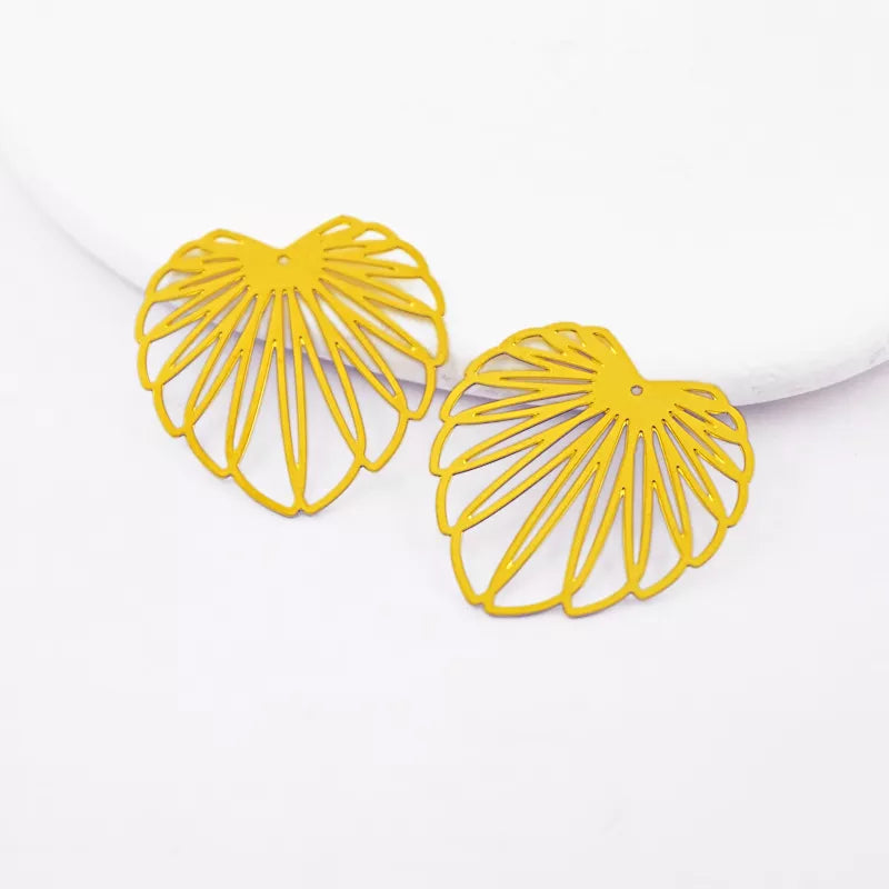 laser cut heart leaf brass charms in golden tone
