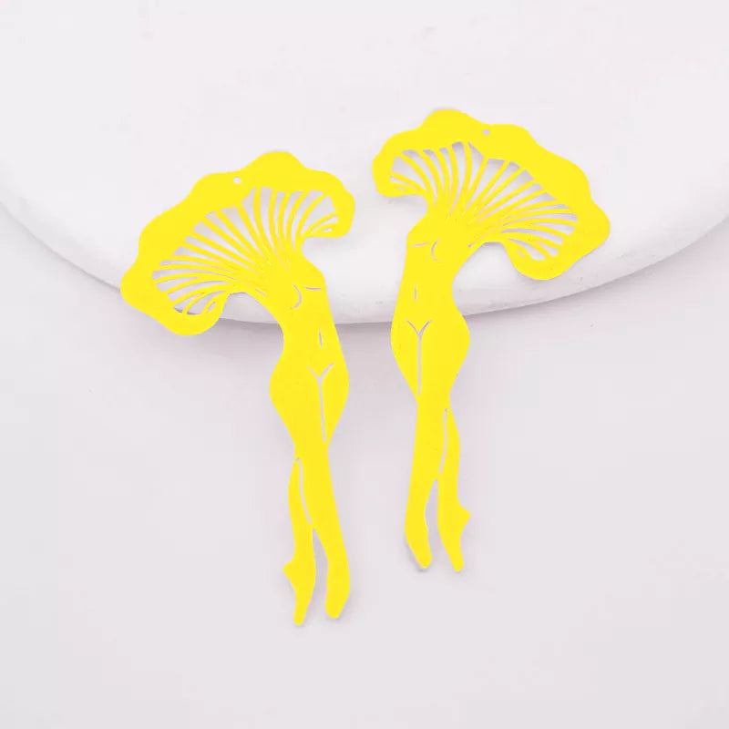 Gold Mushroom Lady Jewelry Pendant with Dancing Figure