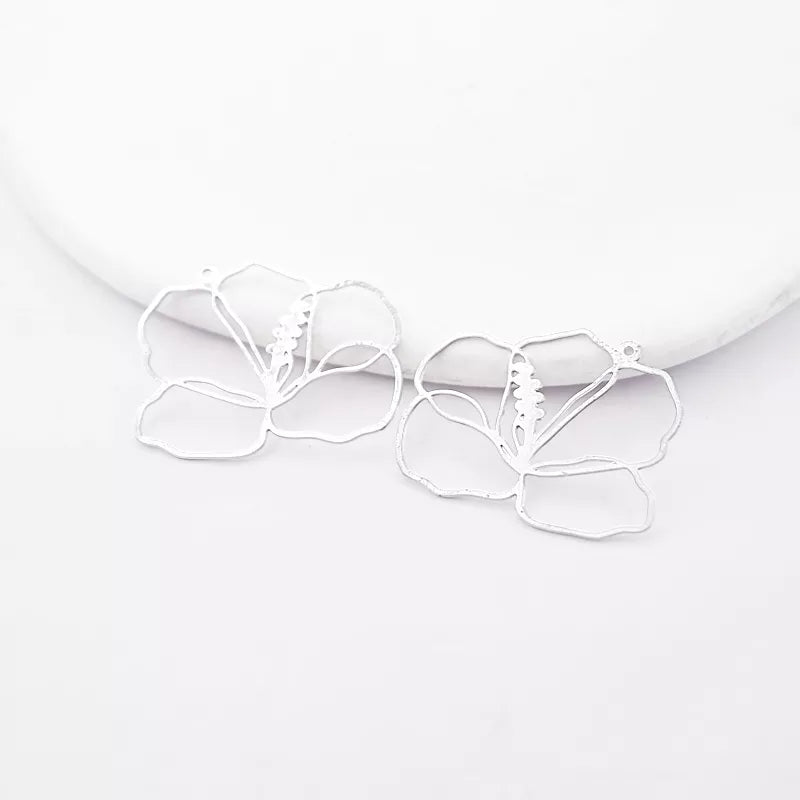 flower silver pendant